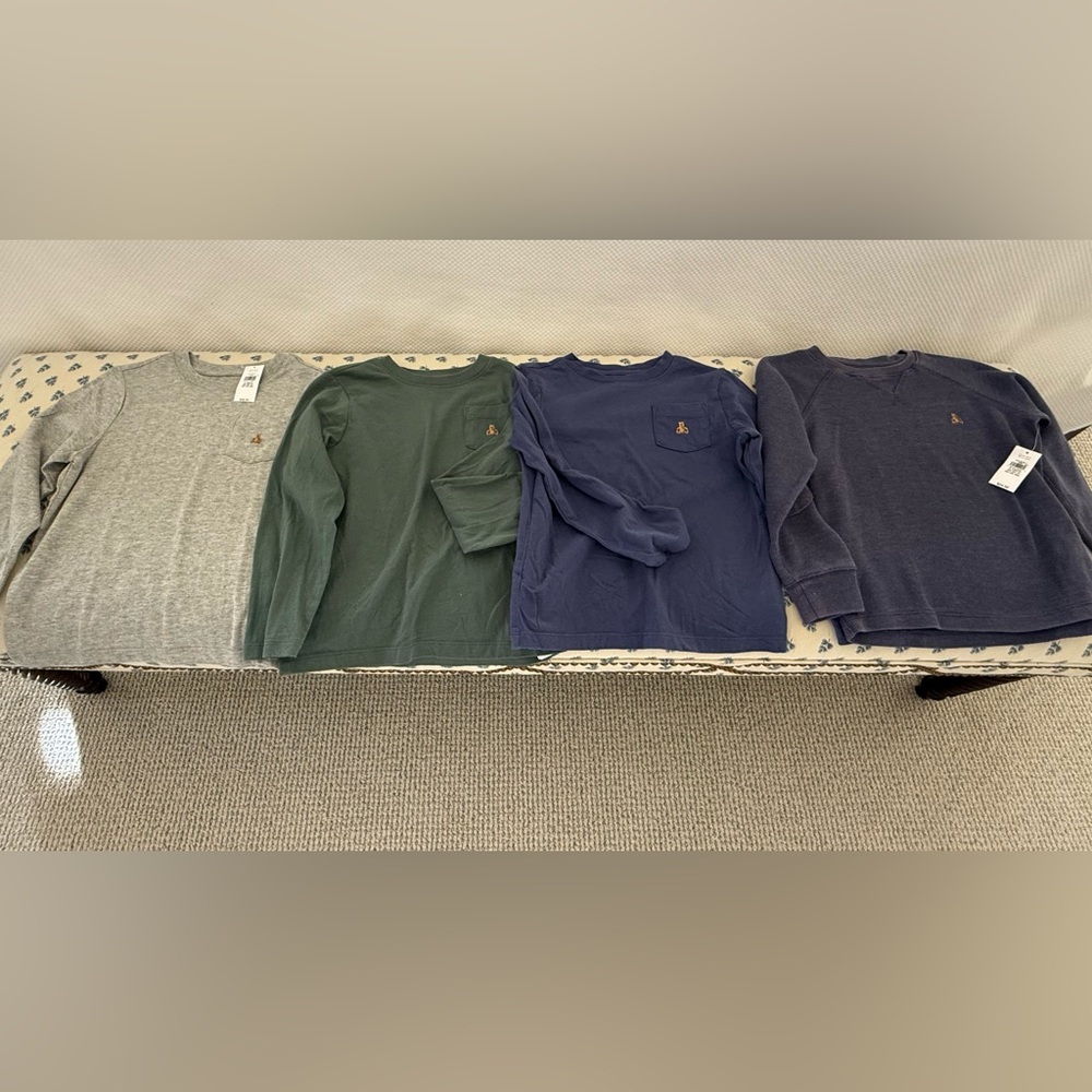 Boys 5T NWT Gap kids long sleeves